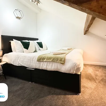 West End By Furnished - Free Parking - Family - Spacious * Harrogate