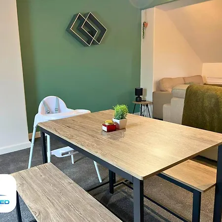 Holiday home Free Parking - Family - Spacious *