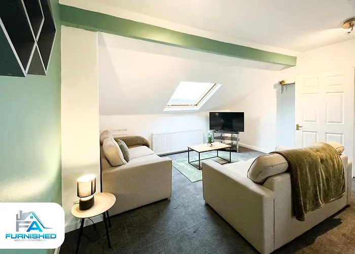 West End By Furnished - Free Parking - Family - Spacious * Harrogate