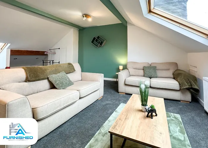 Feriehus West End By Furnished - Free Parking - Family - Spacious Harrogate